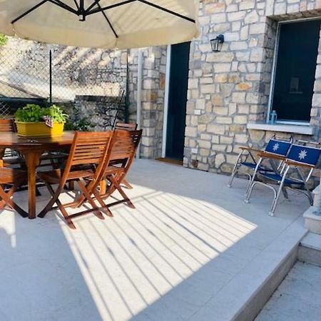 Casa Vacanze Lea Villa Toscolano Maderno Luaran gambar